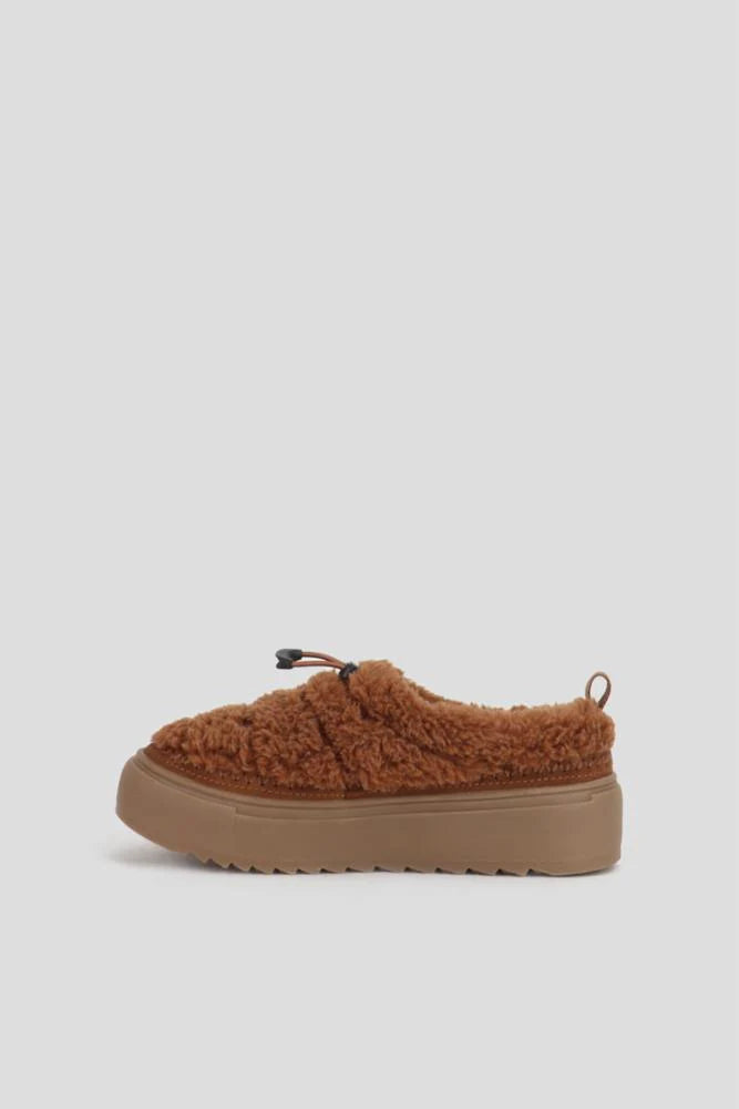 Cougar - Arlo Butternut