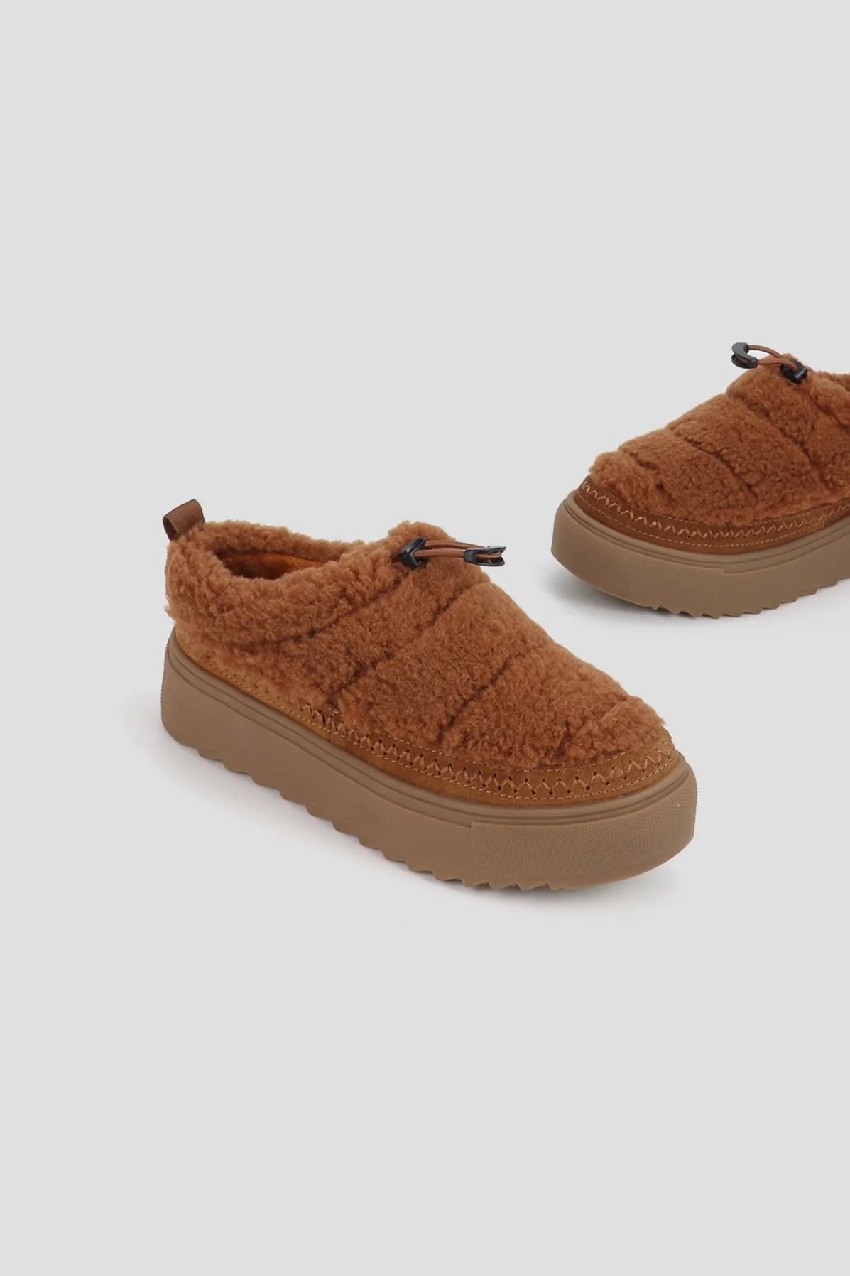 Cougar - Arlo Butternut