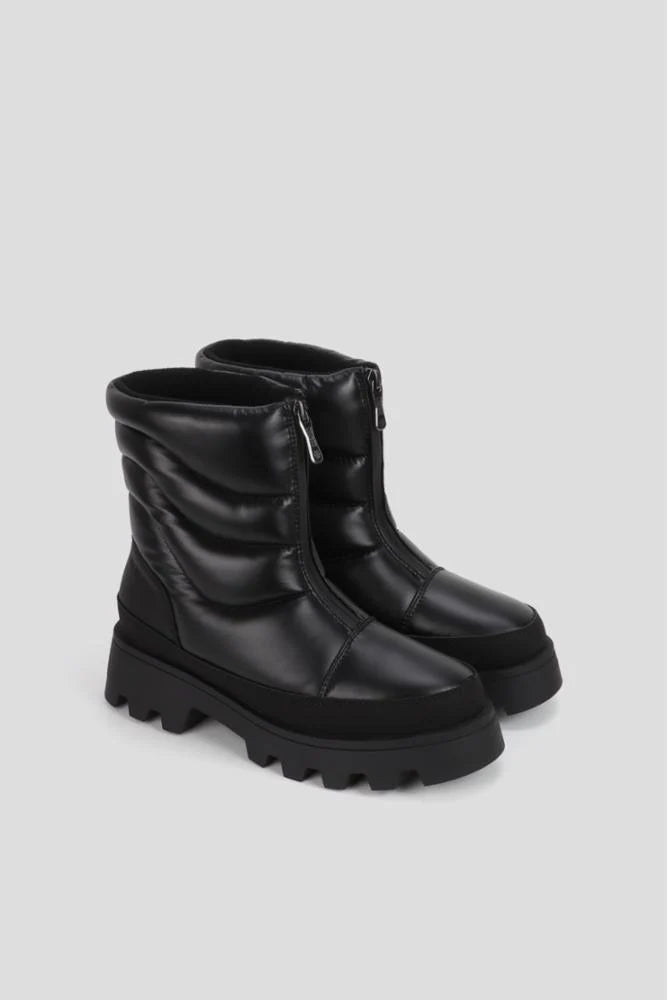 Cougar - Savvy Black