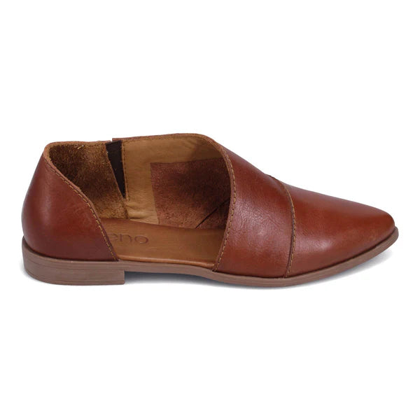 Bueno - Blake Flat Tan