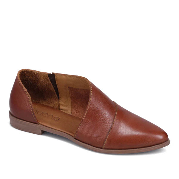 Bueno - Blake Flat Tan