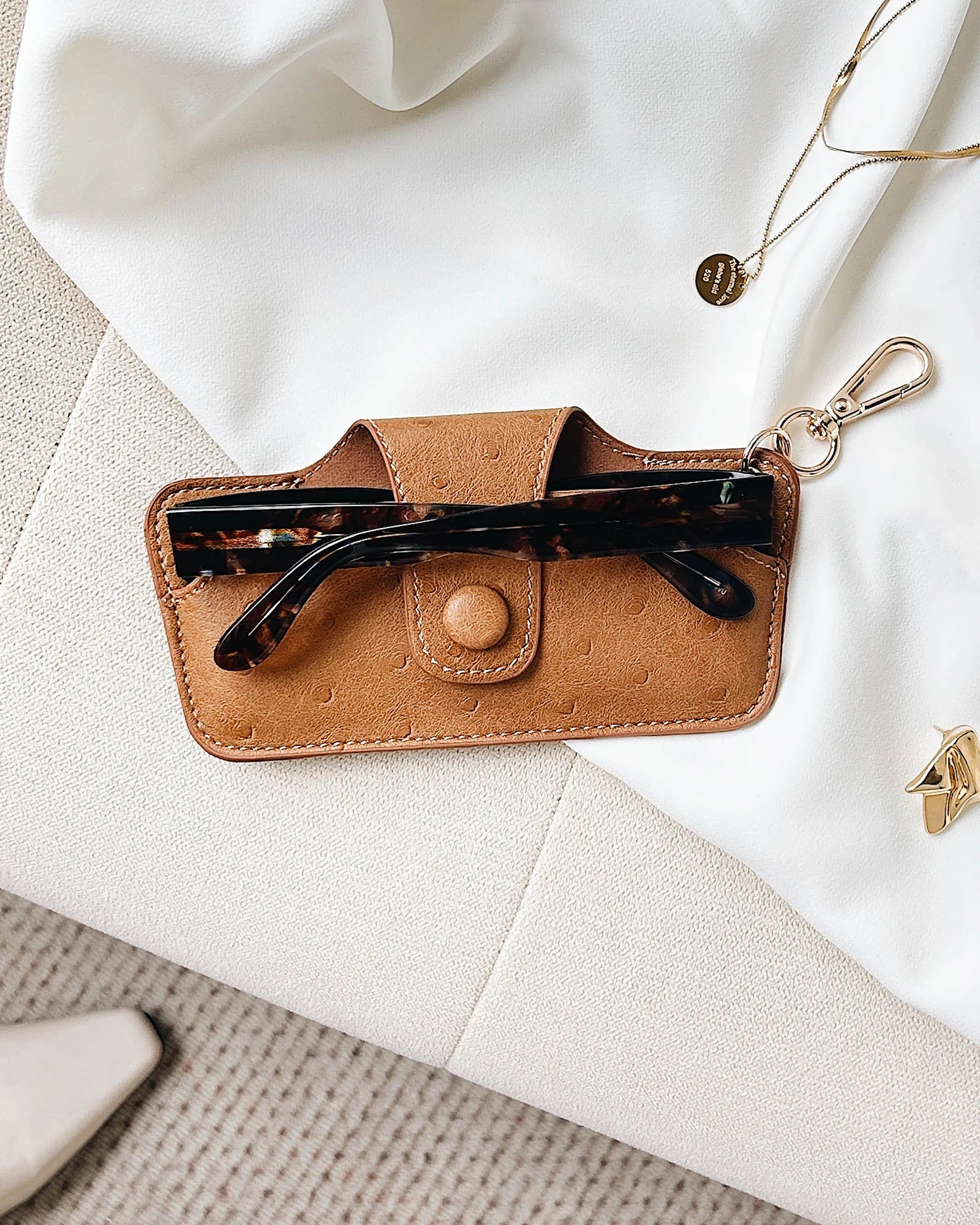 Louenhide - Skittle Sunglasses Case Ostrich Nutmeg