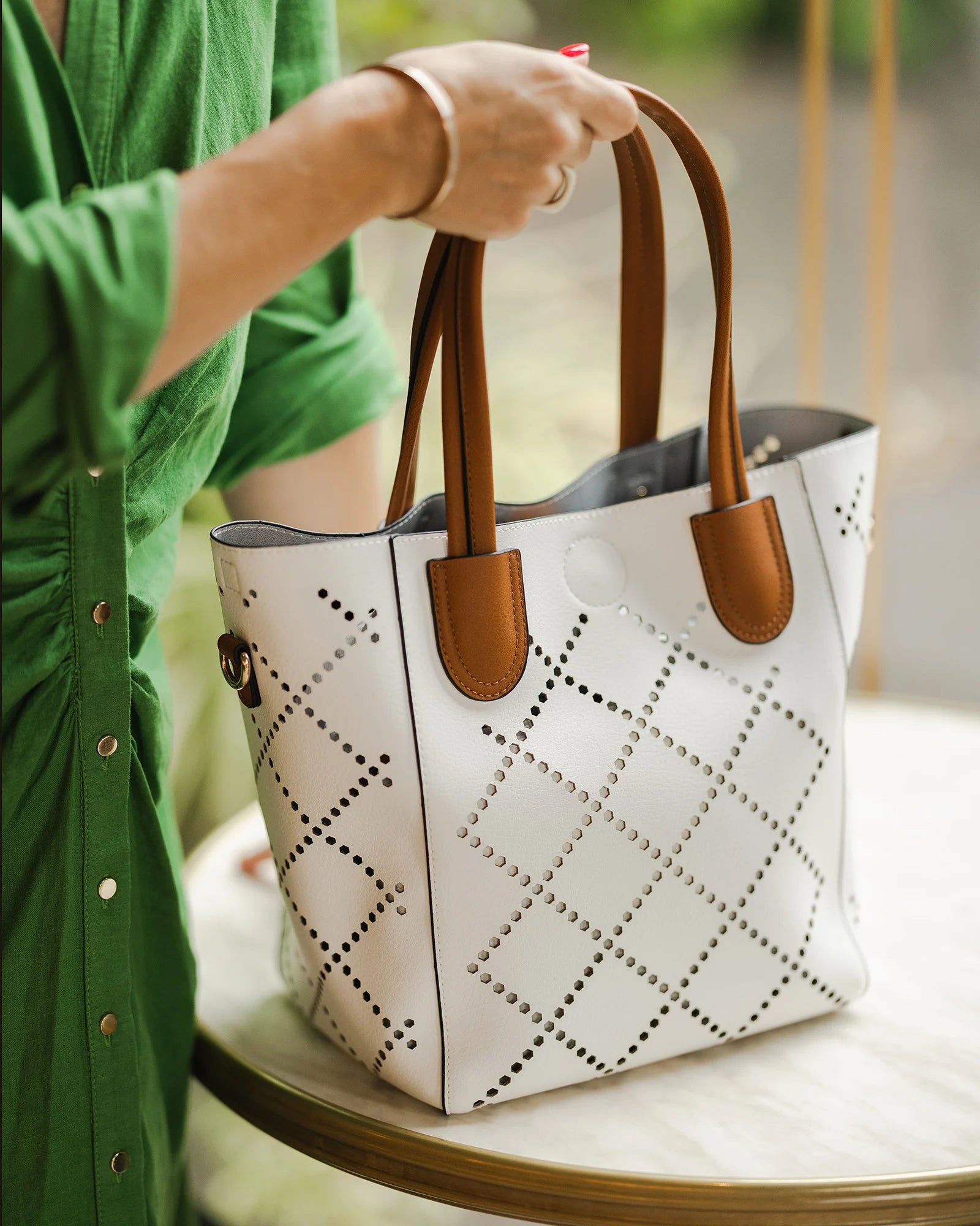 Louenhide - Baby Bermuda Tote Bag White
