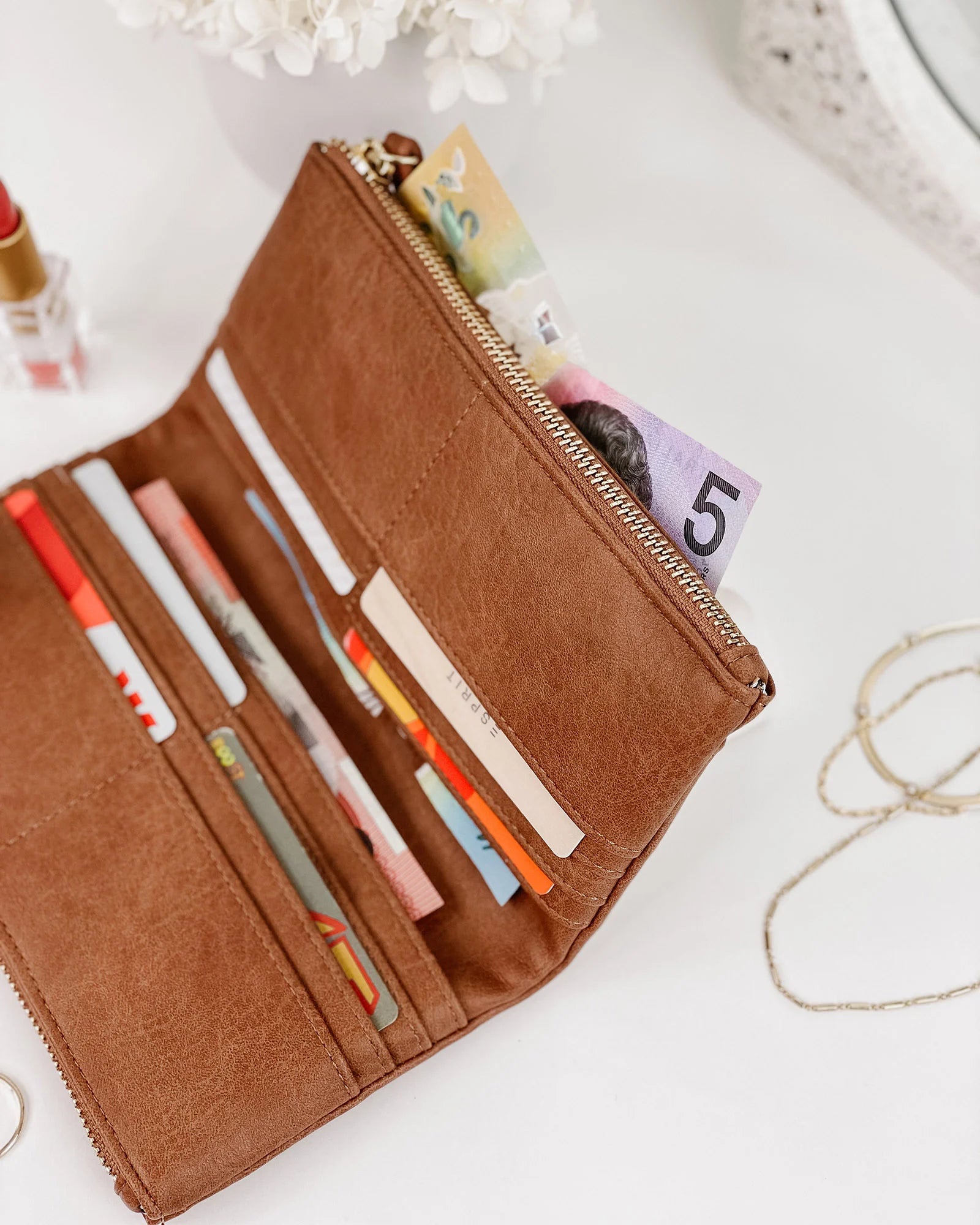 Louenhide - Delta Wallet Honey