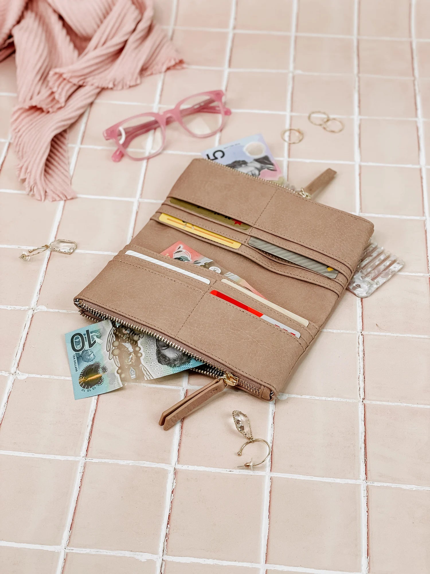 Louenhide - Delta Wallet Blush