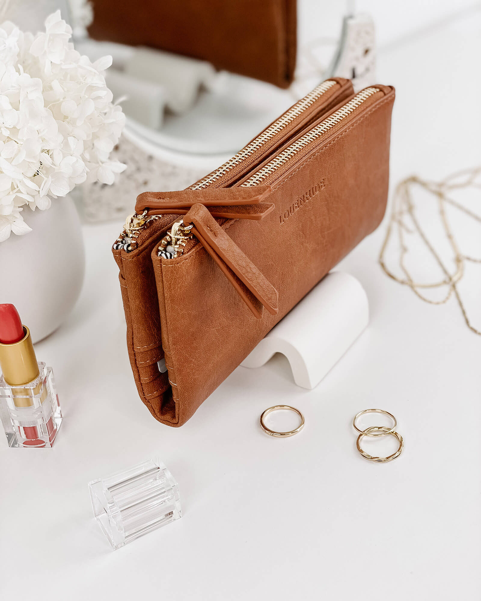 Louenhide - Delta Wallet Honey