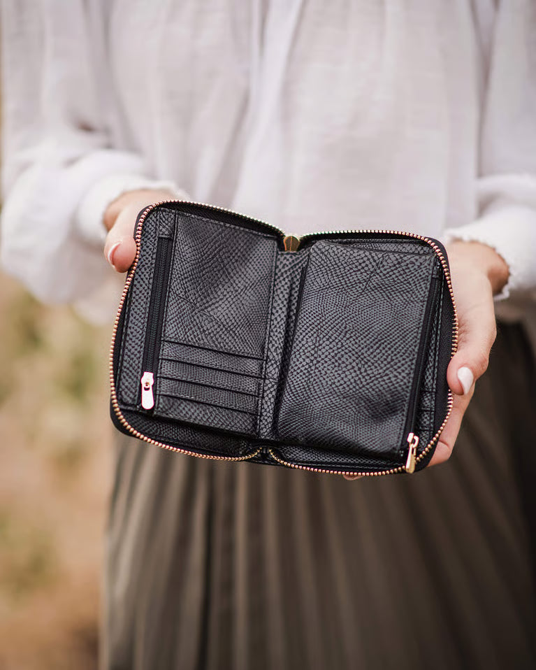 Louenhide - Eden Wallet Lizard Black