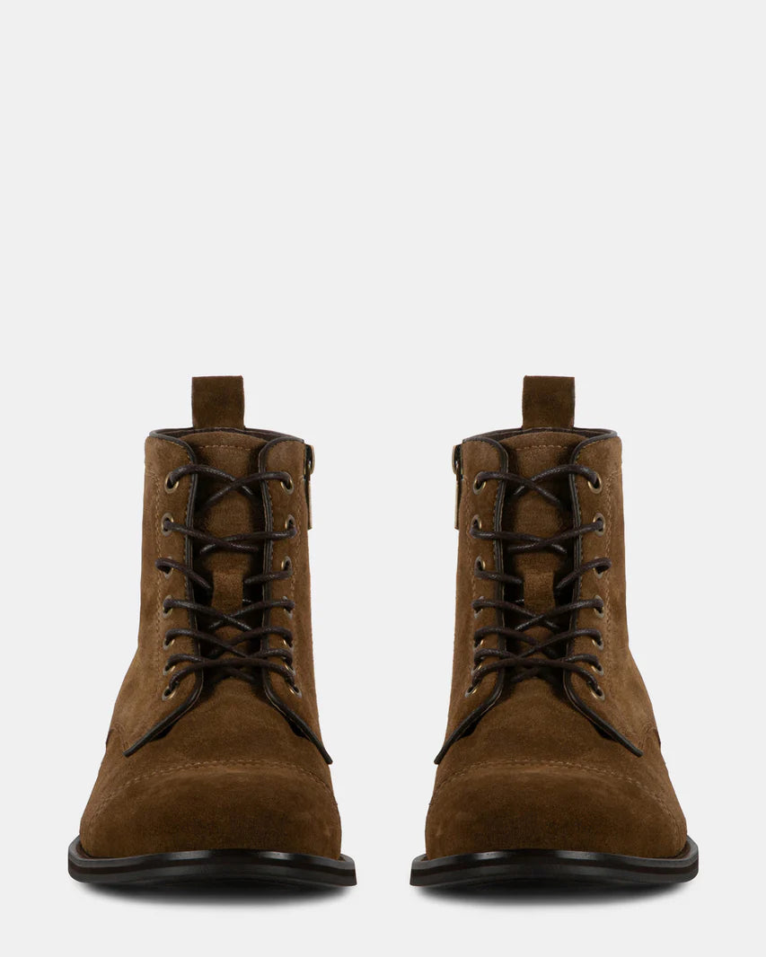 Steve Madden - Ronaldo Tobacco