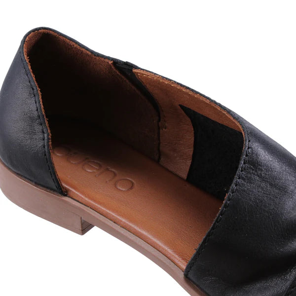 Bueno - Blake Flat - Black