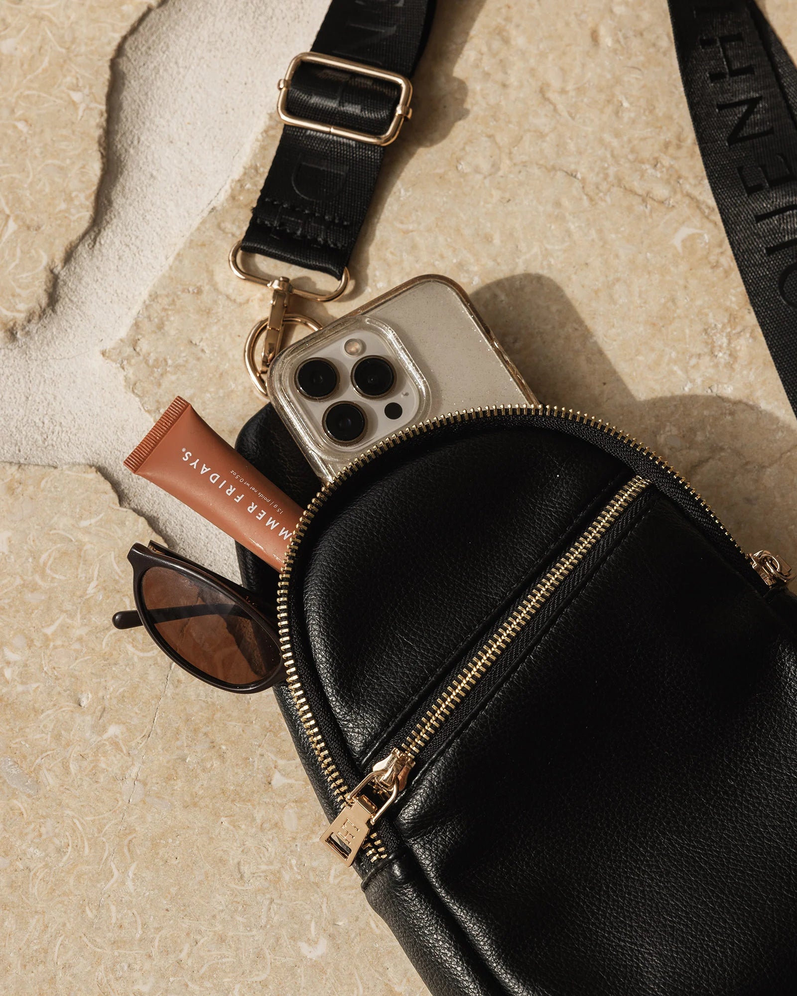 Louenhide - Bella Sling Bag Black